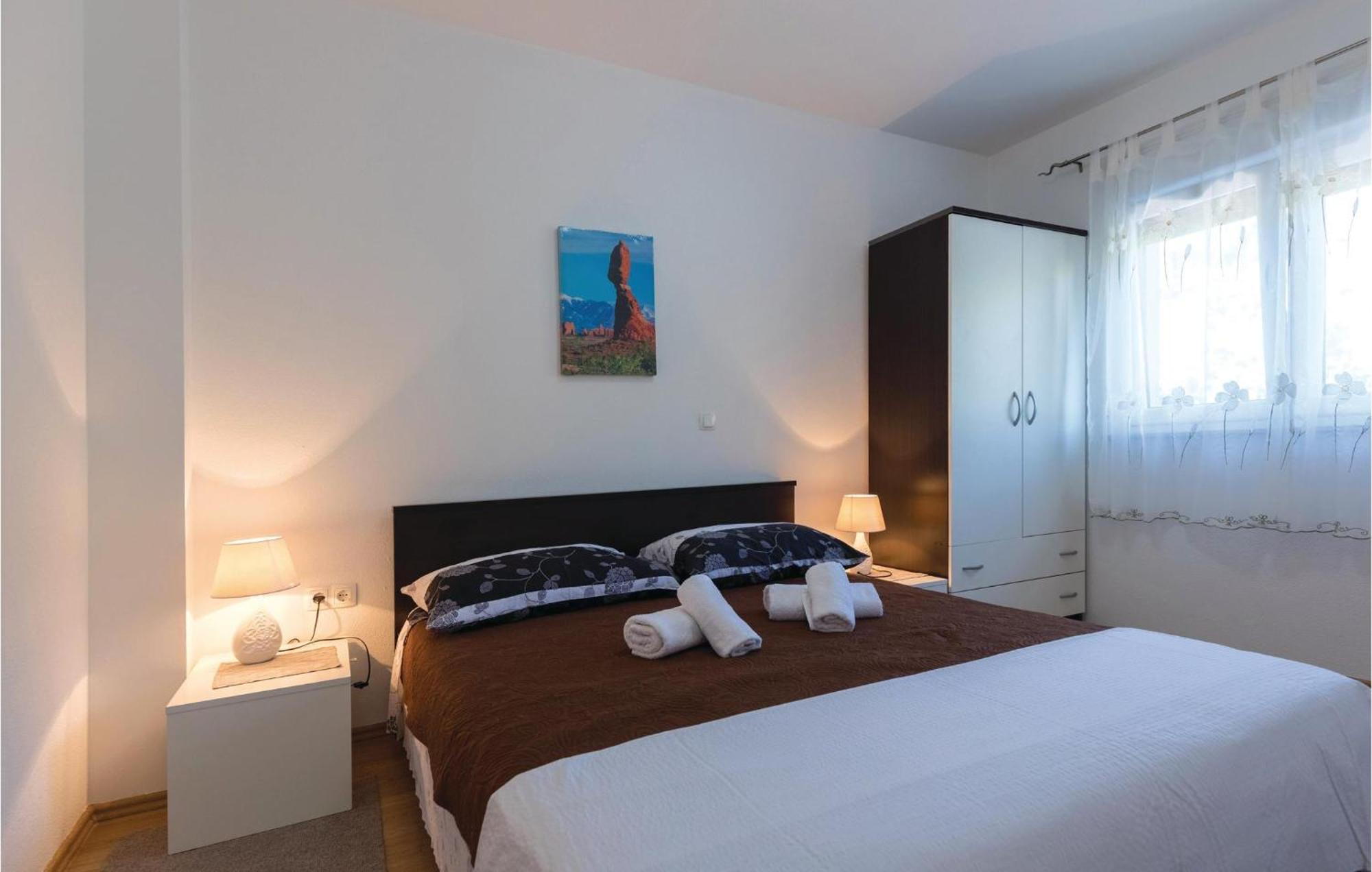 1 Bedroom Cozy Apartment In Klek Εξωτερικό φωτογραφία