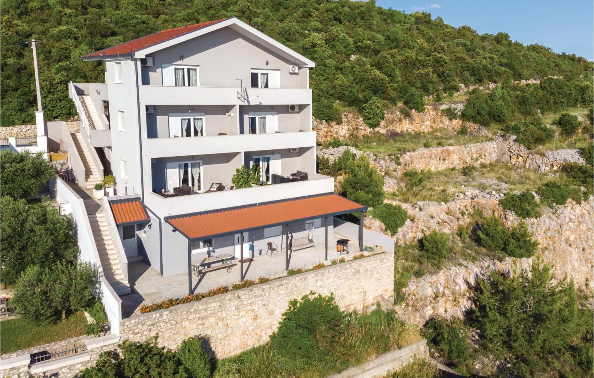 1 Bedroom Cozy Apartment In Klek Εξωτερικό φωτογραφία